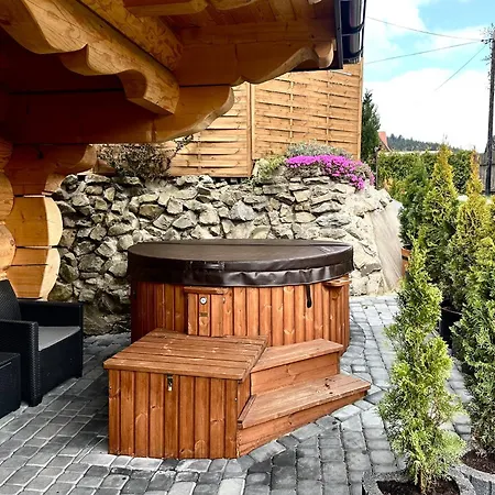 Wierchowe Z Jacuzzi Шале