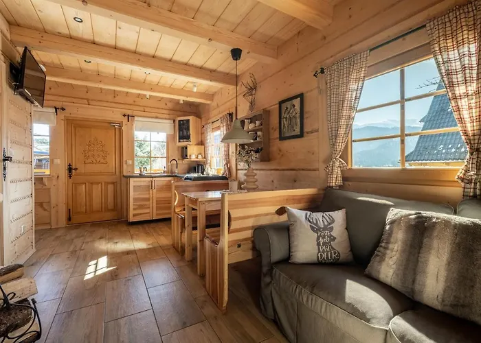 Wierchowe Z Jacuzzi シャレー コシチェリスコ